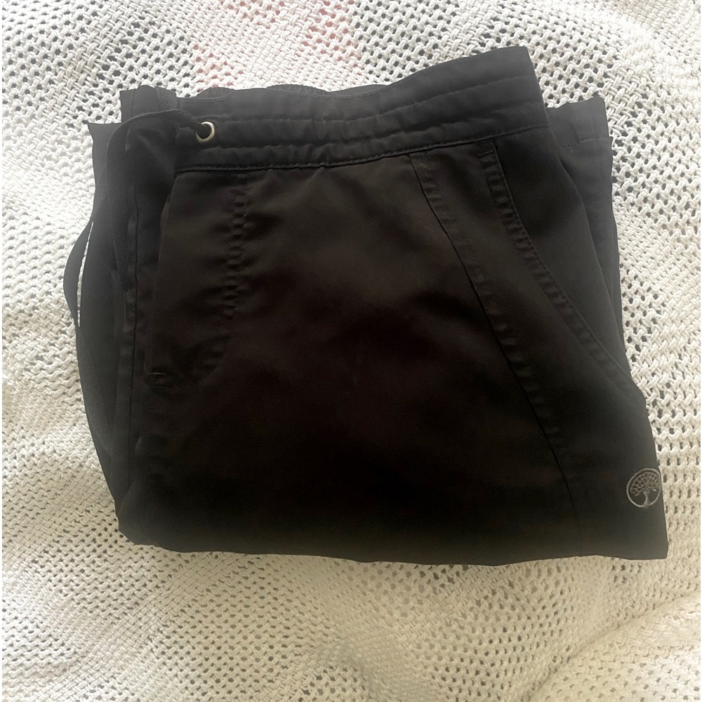 Purple label by healing hands women’s small scrub bottoms